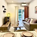 Lejlighed Bright And Calm 1br Near & Center