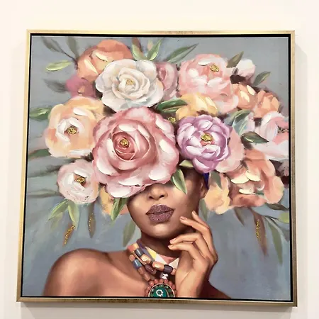 Bright And Calm 1br Near & Center