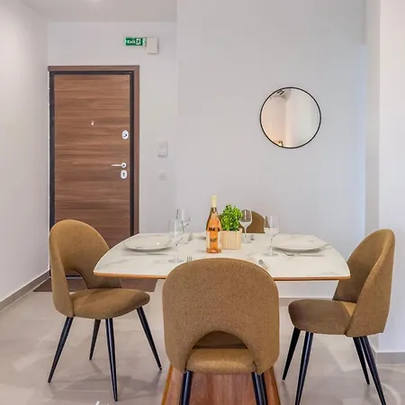 Bright And Calm 1br Near & Center * Loutraki (Corinthia)