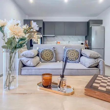 Apartment Bright And Calm 1br Near & Center *
