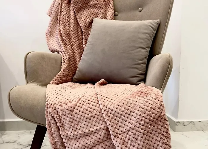 Bright And Calm 1br Near & Center דירה לוטראקי