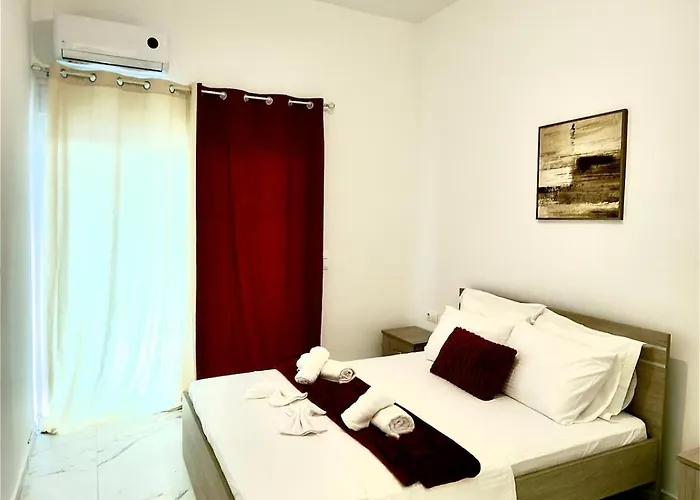 Bright And Calm 1br Near & Center