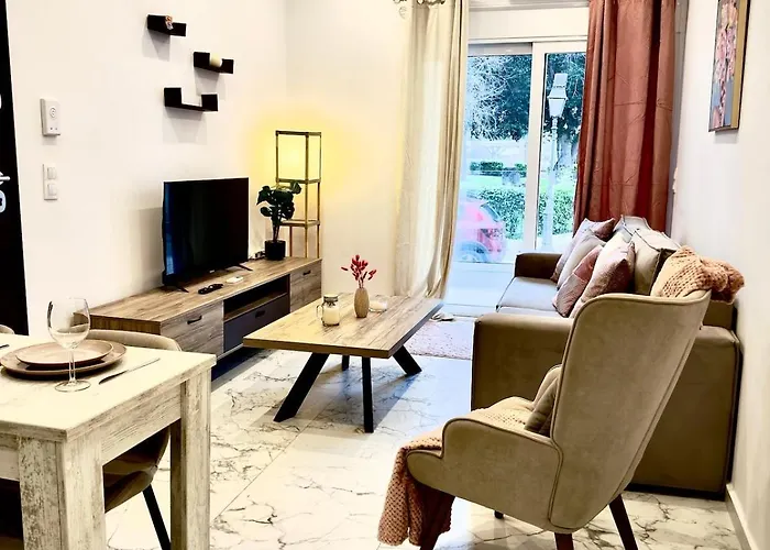 דירה Bright And Calm 1br Near & Center