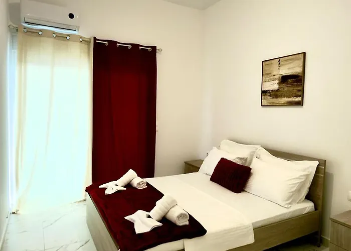 Bright And Calm 1br Near & Center דירה *