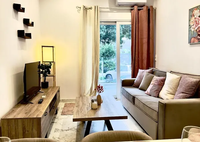 דירה Bright And Calm 1br Near & Center